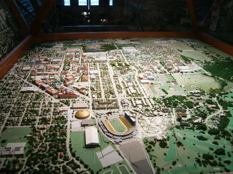 Purdue University: Peanut Butter Smothering – What the Hell?